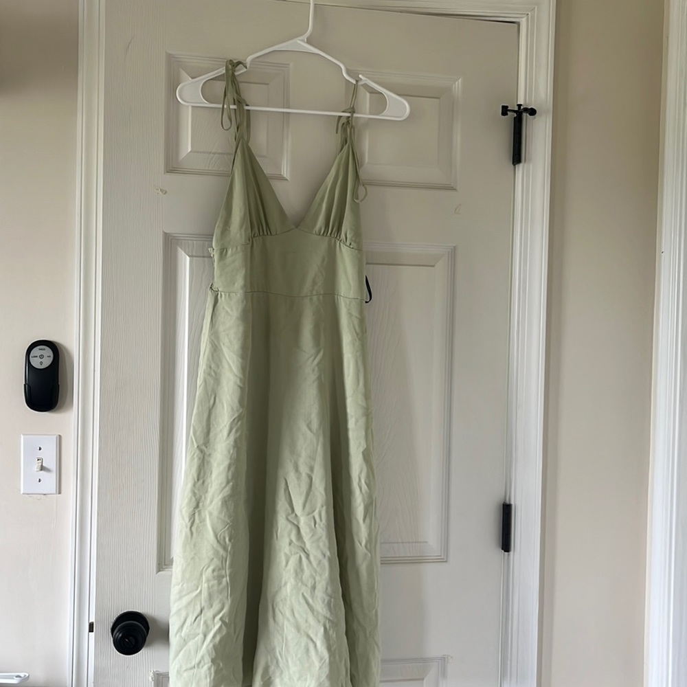 Forever 21 green spaghetti strap dress.